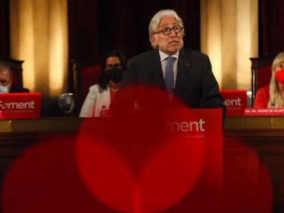 El presidente de Foment, Josep Sánchez Llibre, durante una rueda de prensa.