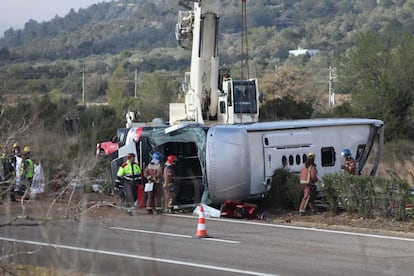Accidente de autobús en el que fallecieron 14 personas en Tarragona el 20 de marzo.