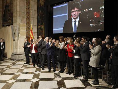 Puigdemont asiste por videoconferencia a la presentación del Consell por la República el 30 de octubre.