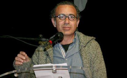 El poeta Diego Doncel, premio de Novela Caf&eacute; Gij&oacute;n