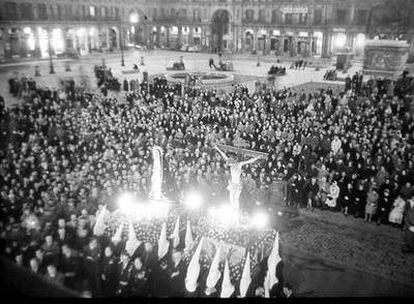 Plaza Mayor. Madrid, 13 de abril de 1963. Archivo Regional de la Comunidad de Madrid. Fondo Fotográfico Martín Santos Yubero.