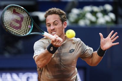 Carballés, durante el partido del jueves contra Tsitsipas en el RCTB.