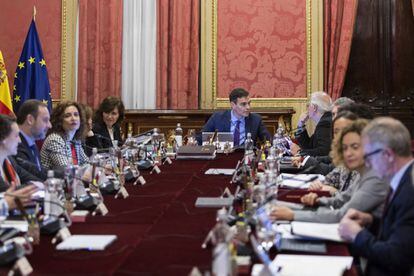 Consejo de ministros del gobierno de España en la Llotja de Barcelona. 
