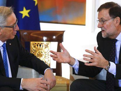 Jean-Claude Juncker, presidente de la Comisión Europea, y Mariano Rajoy, en diciembre de 2016.