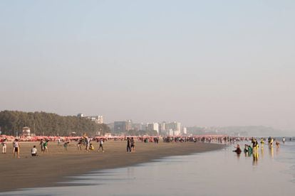 Vista de la kilométrica playa de Cox’s Bazar, en Bangladés. 