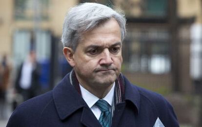 El ministro británico, Chris Huhne, tras dimitir por mentir sobre una infracción de tráfico.