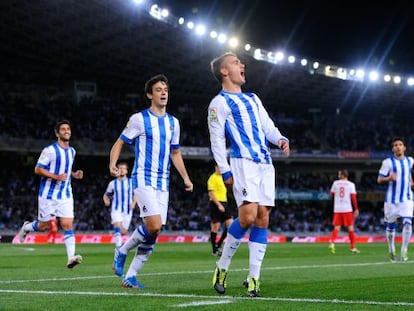 Griezmann festeja un gol al Almería.