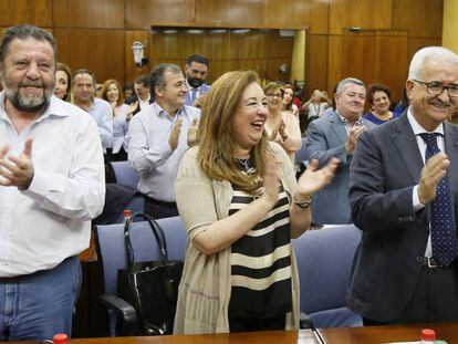 Los diputados del PSOE andaluz reciben a Susana D&iacute;az.