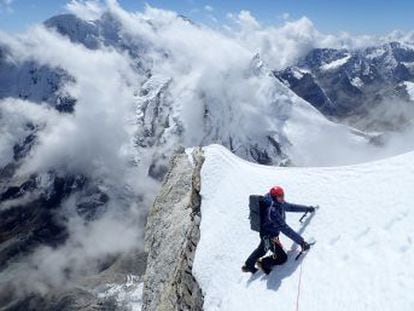 Marc Toralles, Roger Cararach y Alberto Fernández firman una de las mejores actividades del año en el Himalaya, la primera ascensión en estilo alpino en el Tengi Ragi Tau, de 6.660m