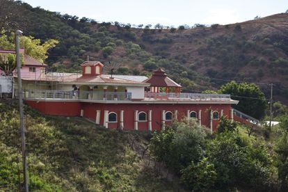 La casa de Consuelo Loera, la madre del narcotraficante detenido Joaquín Guzmán.