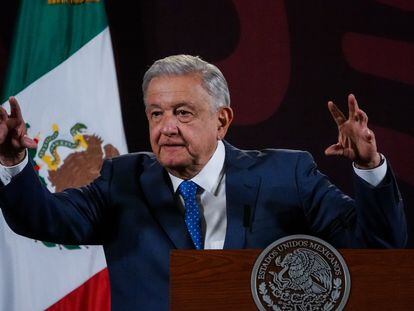 Andrés Manuel López Obrador en una conferencia matutina en Palacio Nacional, el 6 de febrero.