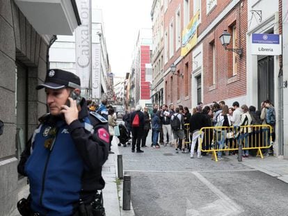 La puerta del edificio okupado La Ingobernable.