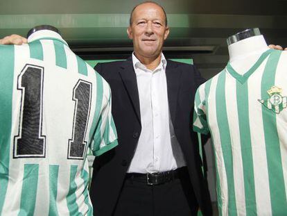 Calderón en su presentación como entrenador del Betis