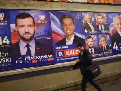 Carteles electorales en Varsovia, el 9 de septiembre de 2019.