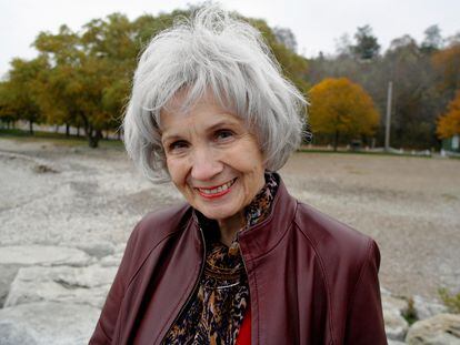 La premio Nobel de Literatura canadiense Alice Munro.