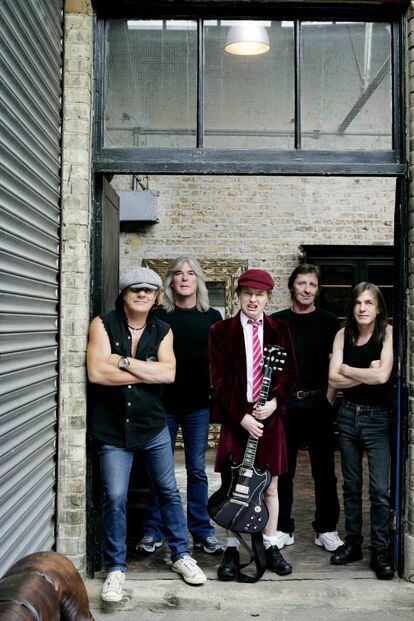 Los integrantes del grupo AC/DC, en una imagen de promoción.