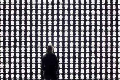 Instalaci&oacute;n de Alfredo Jaar en el Museo de la Memoria de Santiago.