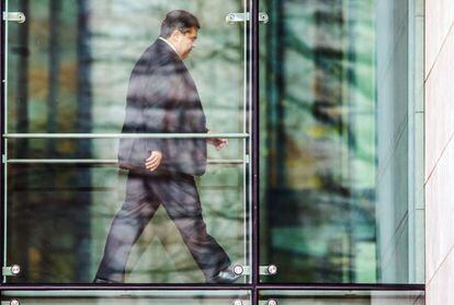 El l&iacute;der del SPD, Sigmar Gabriel, en la convenci&oacute;n del partido en Berl&iacute;n. 