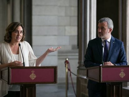 Ada Colau y Jaume Collboni el día que firmaron y presentaron su acuerdo de Gobierno para el mandato 2019-2023 en el Ayuntamiento de Barcelona.
