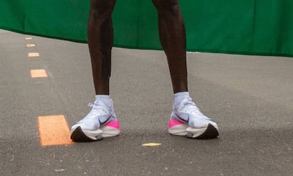 Las zapatillas con las que Eliud Kipchoge corrió en Viena.