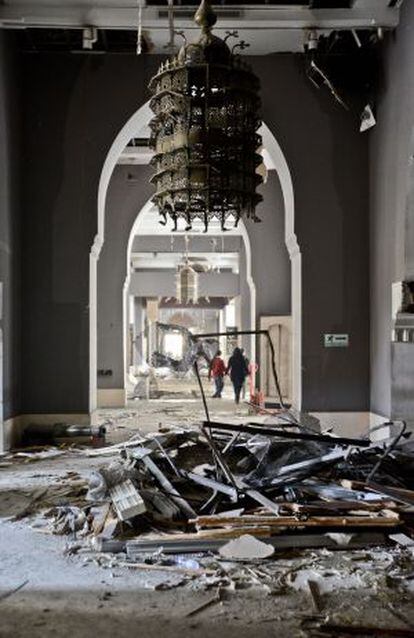 Destrozos ocasionados por una bomba en el Museo de Arte Islámico.