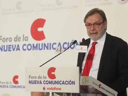 Juan Luis Cebrián, ayer, en el Foro Nueva Comunicación celebrado en Madrid.