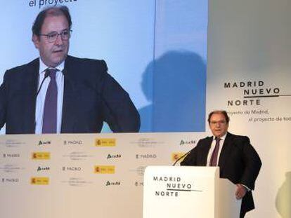 El presidente de Distrito Castellana Norte (DCN), Antonio Béjar, durante la presentación de Madrid Nuevo Norte.