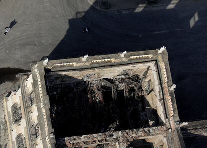 Vista aérea de una de las salas del museo tras el incendio.