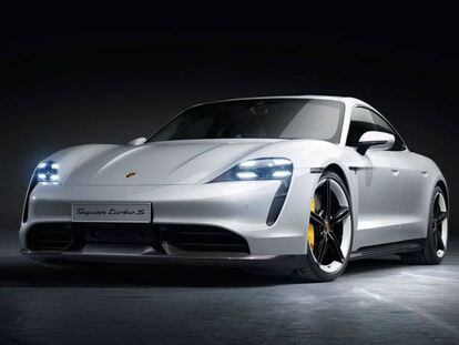 El Porsche Taycan Turbo apenas supera la mitad de autonomía de un Tesla Model 3