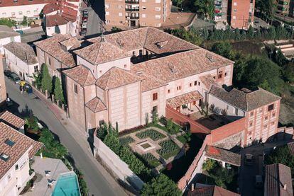 Vista a&eacute;rea del Convento de las Clarisas Franciscanas de Valdemoro. 