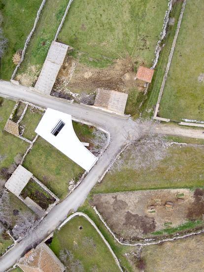 Aerial view of the location of the house.