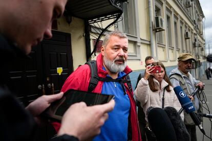 El periodista y fundador de 'Nóvaya Gazeta' Dmitri Murátov, ante un tribunal de Moscú, el 5 de septiembre.