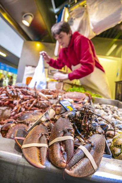 Puesto del mercado de la Ribera, junto al Casco Viejo de Bilbao.