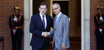 Mariano Rajoy y el jefe del Gobierno de Andorra, Antoni Mart&iacute;.
