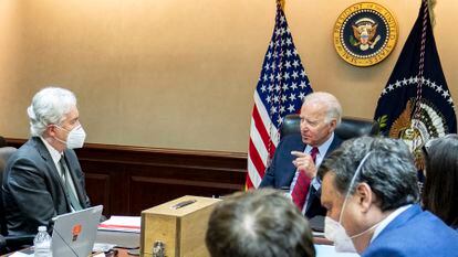 Joe Biden is briefed on the operation to assassinate Ayman al-Zawahiri in the White House Situation Room