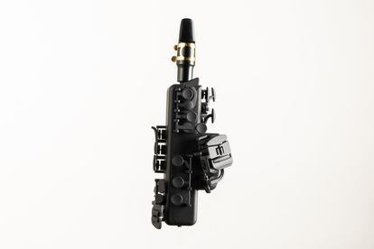 Travel Sax, el saxofón electrónico más pequeño y ligero del mundo.