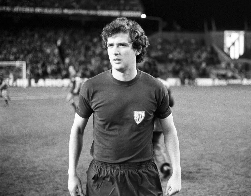En 1975, cuando jugaba en el Athletic de Bilbao.