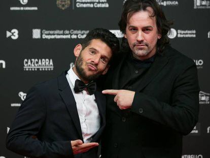 Isaki Lacuesta amb un dels protagonistes d''Entre dos aguas', Israel Gómez, la pel·lícula triomfadora dels Gaudí 2019.
