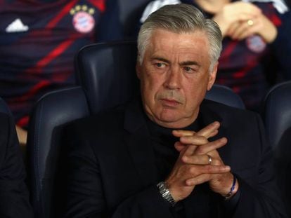 Carlo Ancelotti durante el partido del Bayern ante el PSG.