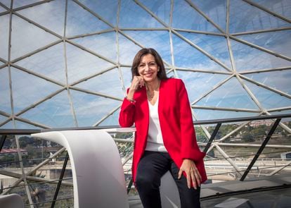 La alcaldesa de París y candidata a la presidencia de la República francesa, Anne Hidalgo, este viernes en Valencia.