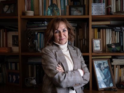 Alejandra Krauss, abogada y política chilena, durante una entrevista en su oficina en Santiago, el pasado martes.