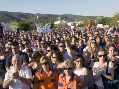 Más de 5. 000 personas han acudido a la concentración que esta tarde ha tenido lugar en el aparcamiento público de Palmanova.