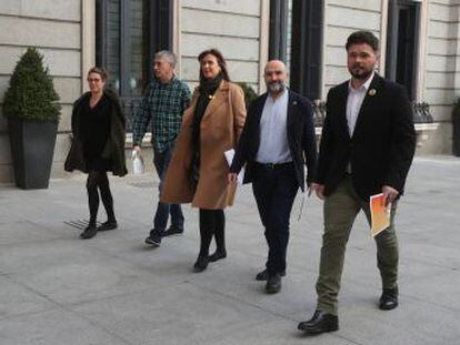 Un total de 49 diputados de ERC, Junts per Catalunya, Bildu, CUP y BNG se ausentan de la sesión de apertura solemne de las Cortes