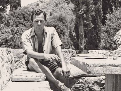 L'escriptor britànic Patrick Leigh Fermor, a la seva casa de Kardamili, als anys 60.