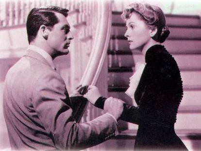 Cary Grant y Joan Fontaine, en &#039;Sospecha&#039; de Alfred Hitchcock. 