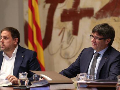 El presidente, Carles Puigdemont, y el vicepresidente, Oriol Junqueras.