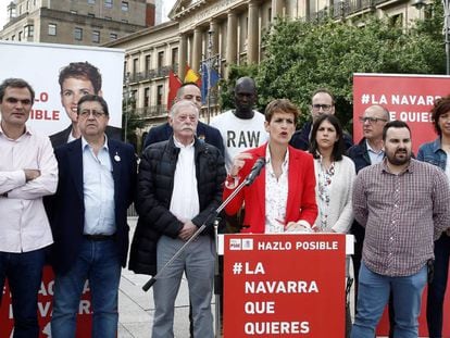 La candidata del PSN a la presidencia del Gobierno de Navarra, María Chivite, en un acto de campaña.