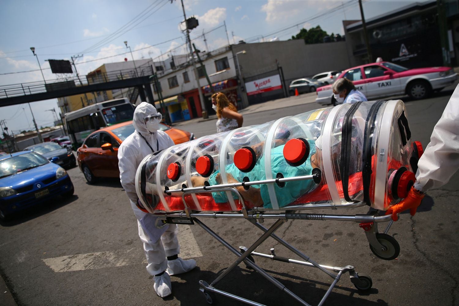 Luis, de 62 años, un paciente de coronavirus, en Ciudad de México.