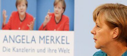 La canciller alemana, Angela Merkel, durante la presentaci&oacute;n de su biograf&iacute;a en Berl&iacute;n.