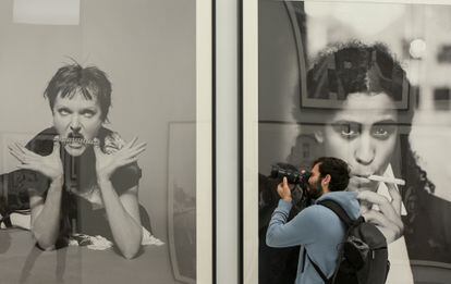 Otra de las salas de la muestra ‘Steven Meisel 1993 A Year in Photographs’.
